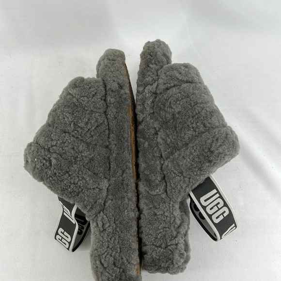 UGG Slides - Picture 6 of 7